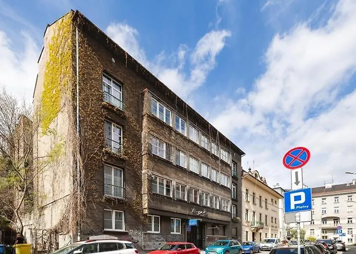 Fine Art Luxury Apartment 110 M2 , 3 Min Walk To Main Square